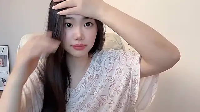 suki-1 online show from 06-14-26, 07:10