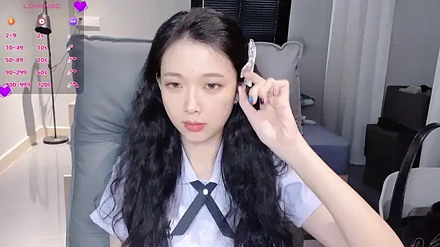 NiNi-baby520 online show from 09-21-25, 07:21