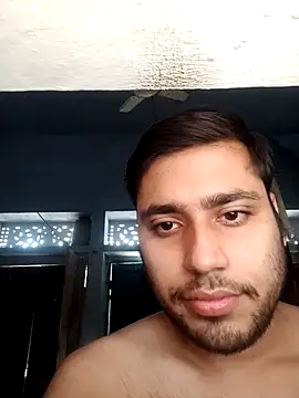 Snapshot of Desirock001 chatting on 11-20-25, 05:40 Desirock001 online show from 11-20-25, 05:40
