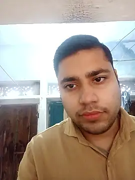 Snapshot of Desirock001 chatting on 01-08-26, 02:58 Desirock001 online show from 01-08-26, 02:58