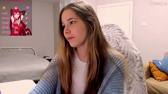 Snapshot of ValerieBubbles chatting on 10-31-25, 09:16 ValerieBubbles online show from 10-31-25, 09:16