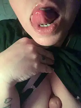 LupeLok online show from 03-23-26, 03:54