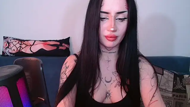 alisa tattoogirl1 online show from 09-25-25, 05:16