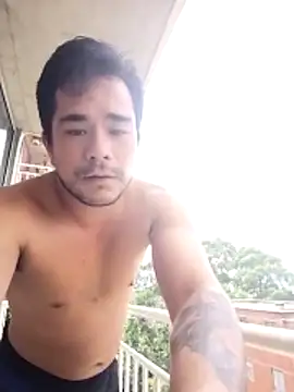 Snapshot of LevelUpL0ver chatting on 04-03-26, 03:21 LevelUpL0ver online show from 04-03-26, 03:21