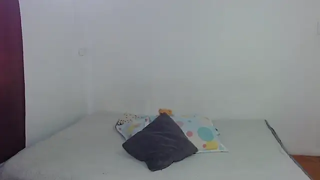 Sam Cute3 online show from 10-31-25, 08:21