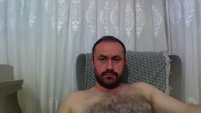 Snapshot of micheal3467 chatting on 05-17-26, 01:03 micheal3467 online show from 05-17-26, 01:03
