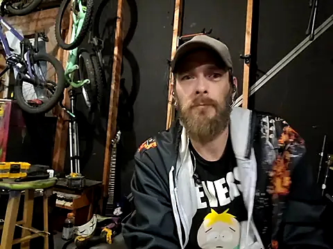 thejuicybacon online show from 10-15-25, 06:02