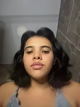 Snapshot of Ada_sienn chatting on 06-07-26, 02:48 Ada sienn online show from 06-07-26, 02:48