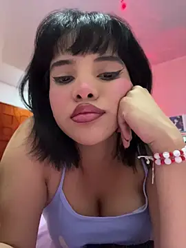 Snapshot of Ada_sienn chatting on 06-25-26, 01:16 Ada sienn online show from 06-25-26, 01:16