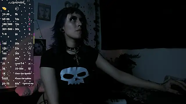 Snapshot of kattusauruss chatting on 10-05-25, 02:10 kattusauruss online show from 10-05-25, 02:10