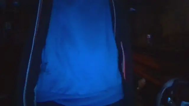 Snapshot of zipman92 chatting on 12-17-25, 06:58 zipman92 online show from 12-17-25, 06:58