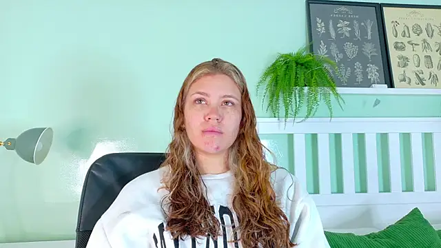 BelaMiller  online show from 10-20-25, 11:43