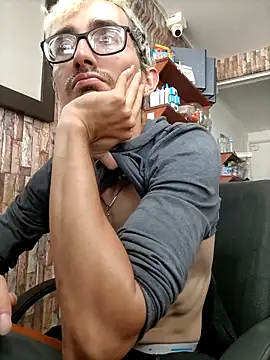 moorejhosua online show from 09-21-25, 05:14