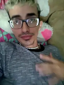 moorejhosua online show from 10-31-25, 01:01