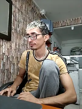 moorejhosua online show from 11-02-25, 01:35