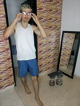 moorejhosua online show from 11-04-25, 12:26