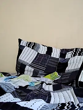 La Cosita 69 online show from 10-17-25, 02:19