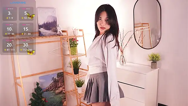 MoiraEger online show from 03-10-26, 04:12