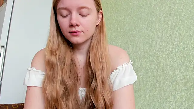 Snapshot of Eva_yamioka chatting on 09-14-25, 06:34 Eva yamioka online show from 09-14-25, 06:34