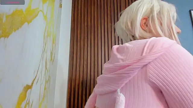 hinata dolly online show from 09-24-25, 08:39