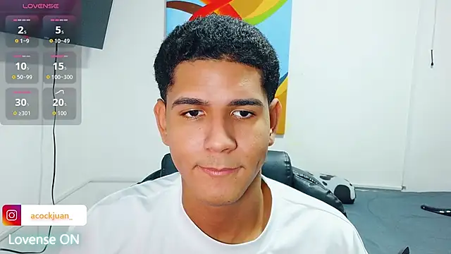 Snapshot of juanacock_1 chatting on 10-31-25, 02:45 juanacock 1 online show from 10-31-25, 02:45