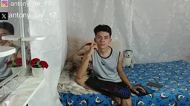 Rimuru17 online show from 11-07-25, 10:21