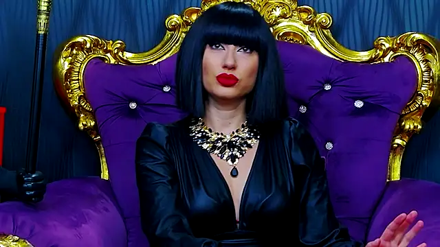 LaraMaeve online show from 10-03-25, 05:15