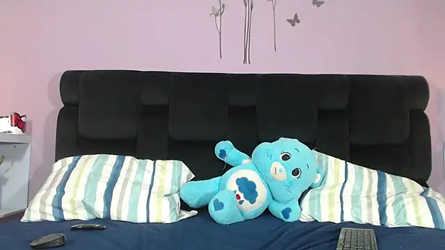 KendallWings online show from 10-04-25, 09:40