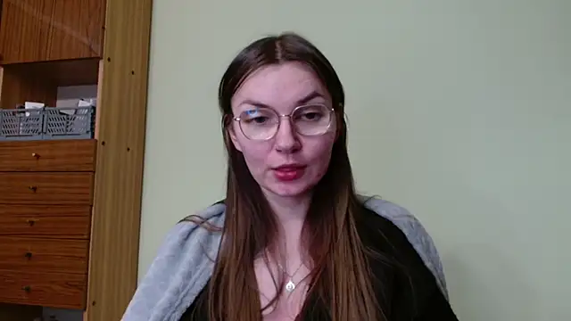 LooveELLYx online show from 01-21-25, 01:39