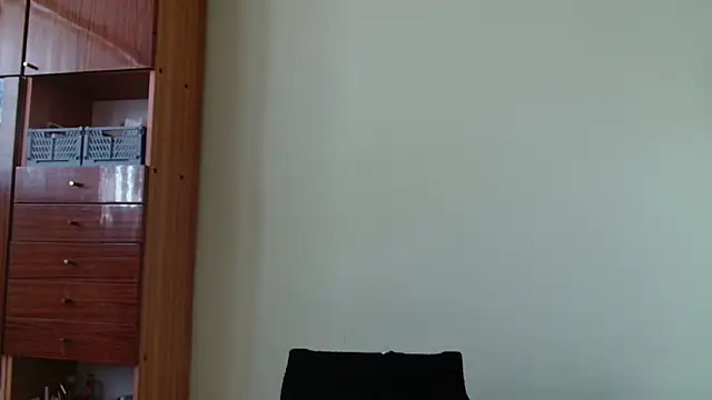 LooveELLYx online show from 02-14-25, 11:21