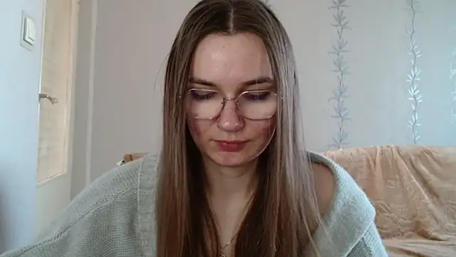 LooveELLYx online show from 03-16-25, 07:48