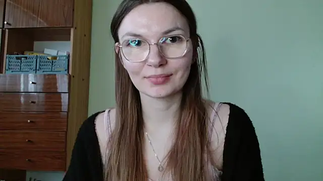 LooveELLYx online show from 02-06-26, 07:34