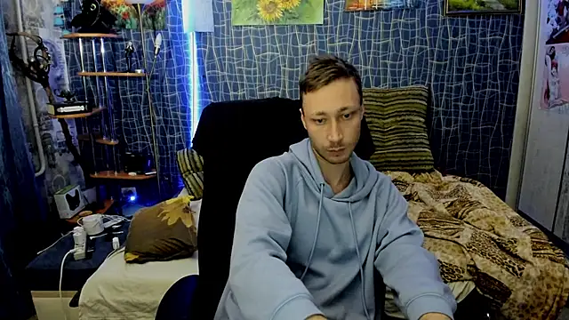 CuteBoy228 online show from 02-18-26, 08:38