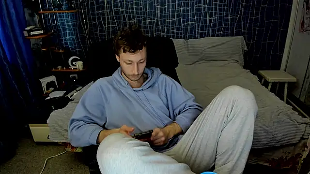 CuteBoy228 online show from 05-10-26, 03:50