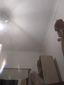 Snapshot of straightozgoesdwn chatting on 09-13-25, 02:06 straightozgoesdwn online show from 09-13-25, 02:06