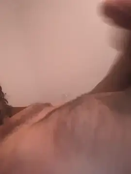 Snapshot of straightozgoesdwn chatting on 10-08-25, 01:09 straightozgoesdwn online show from 10-08-25, 01:09