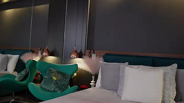 Snapshot of EmilyTrix chatting on 03-02-26, 05:30 EmilyTrix online show from 03-02-26, 05:30