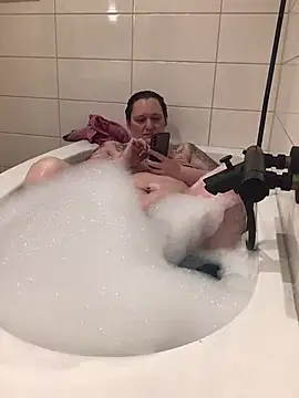 Snapshot of Ich-eben123 chatting on 02-26-26, 08:30 Ich-eben123 online show from 02-26-26, 08:30