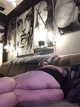 Snapshot of Ich-eben123 chatting on 04-08-26, 07:47 Ich-eben123 online show from 04-08-26, 07:47