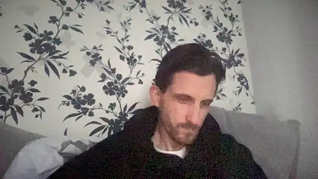 Big8inchUncutCock online show from 04-28-26, 04:01