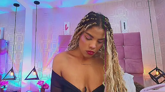 LexieBloom online show from 10-07-25, 03:58