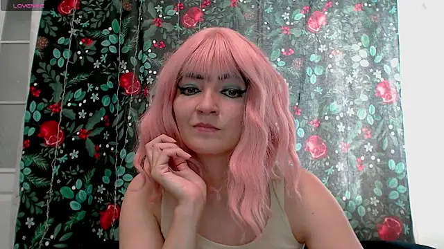 MagicPink online show from 05-12-26, 01:08