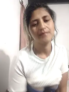 Snapshot of Kendall_Taylor20 chatting on 03-09-26, 04:49 Kendall Taylor20 online show from 03-09-26, 04:49