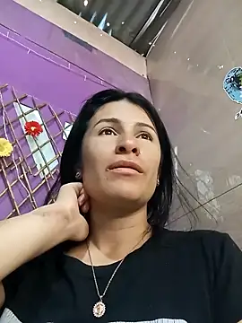 karinnahotdirty online show from 09-19-25, 06:30