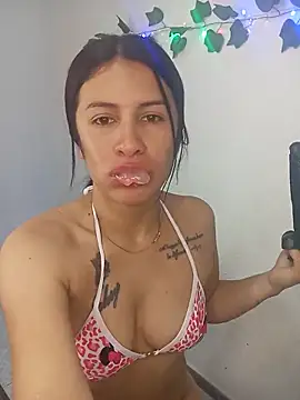 karinnahotdirty online show from 02-07-26, 10:02