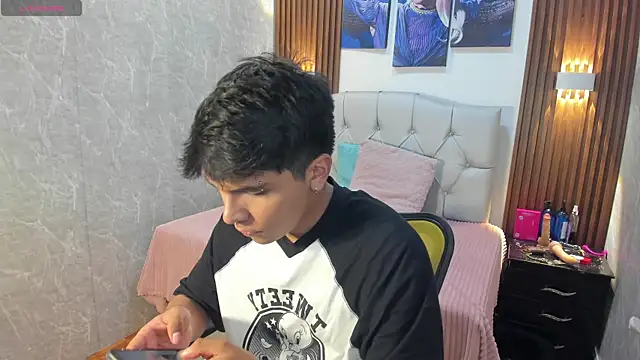 Thiago Kozak online show from 12-22-25, 08:28