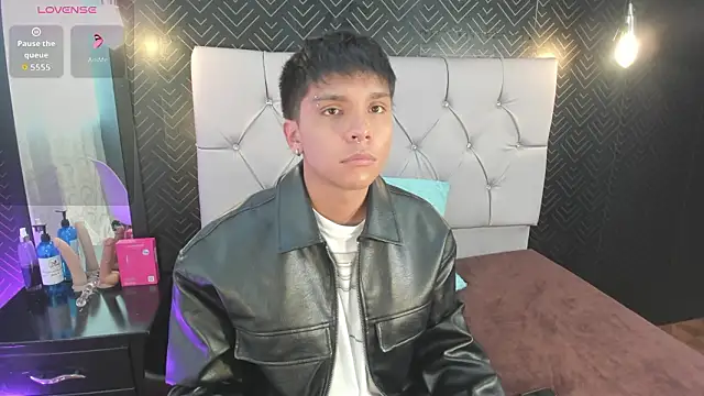 Thiago Kozak online show from 02-11-26, 01:16