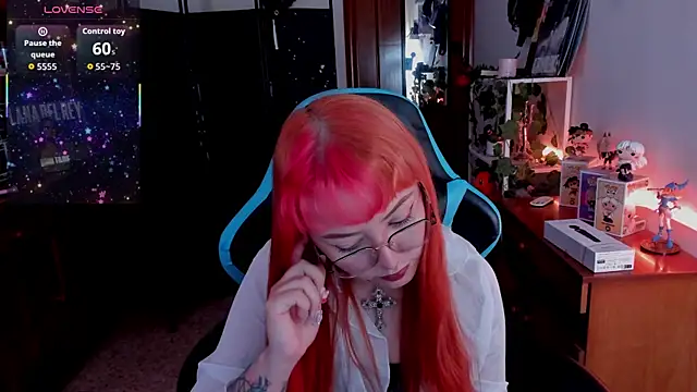 Makii 33 online show from 12-20-25, 01:12