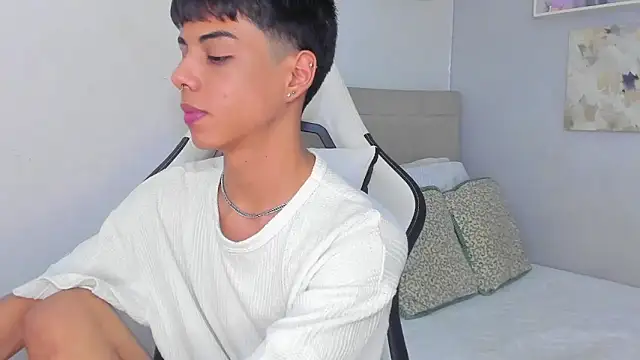 Thomas wil online show from 02-05-26, 06:18