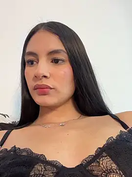 Snapshot of MartiinaRosse chatting on 06-18-26, 06:45 MartiinaRosse online show from 06-18-26, 06:45